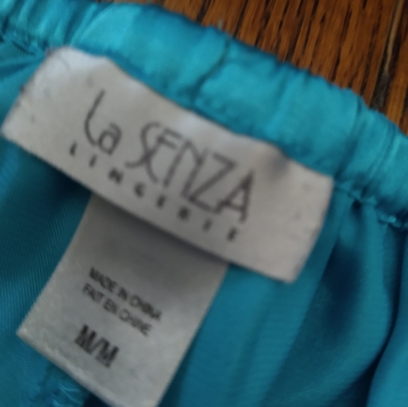 La Senza blue satin pajama pants sz medium - Picture 2 of 10